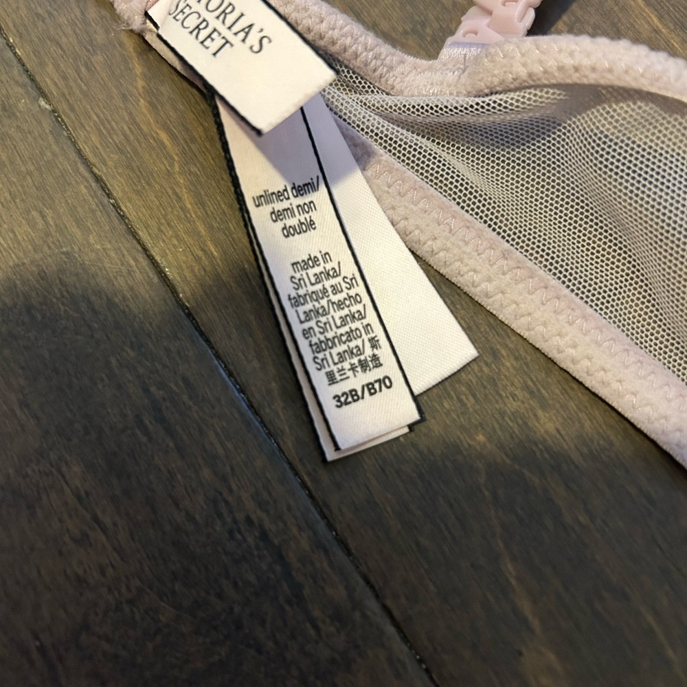 Unlined Bra - Picture 6 of 6